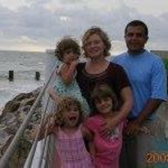 Meet your Posher, Heather - Picture 1 of 1